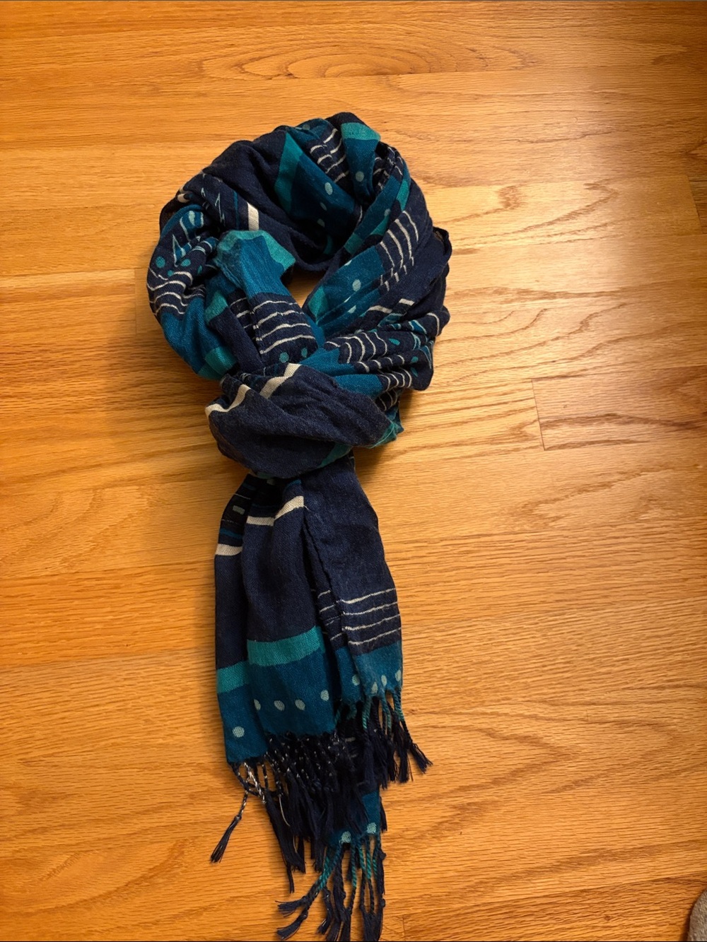 Men's Navy & Teal Patterned Scarf
